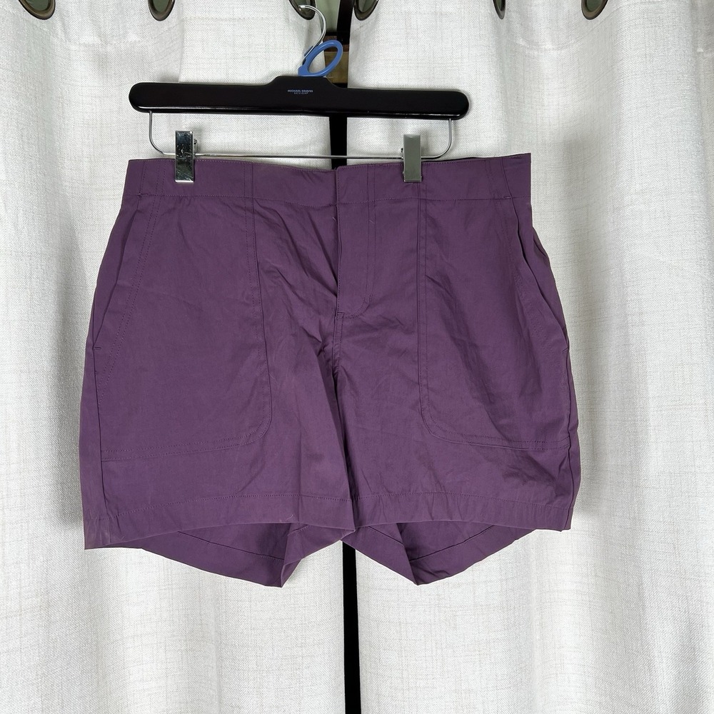 NEW! Eddie Bauer Performance Hiker Shorts Women 8 33X4.5 Purple Eggplant Stretch